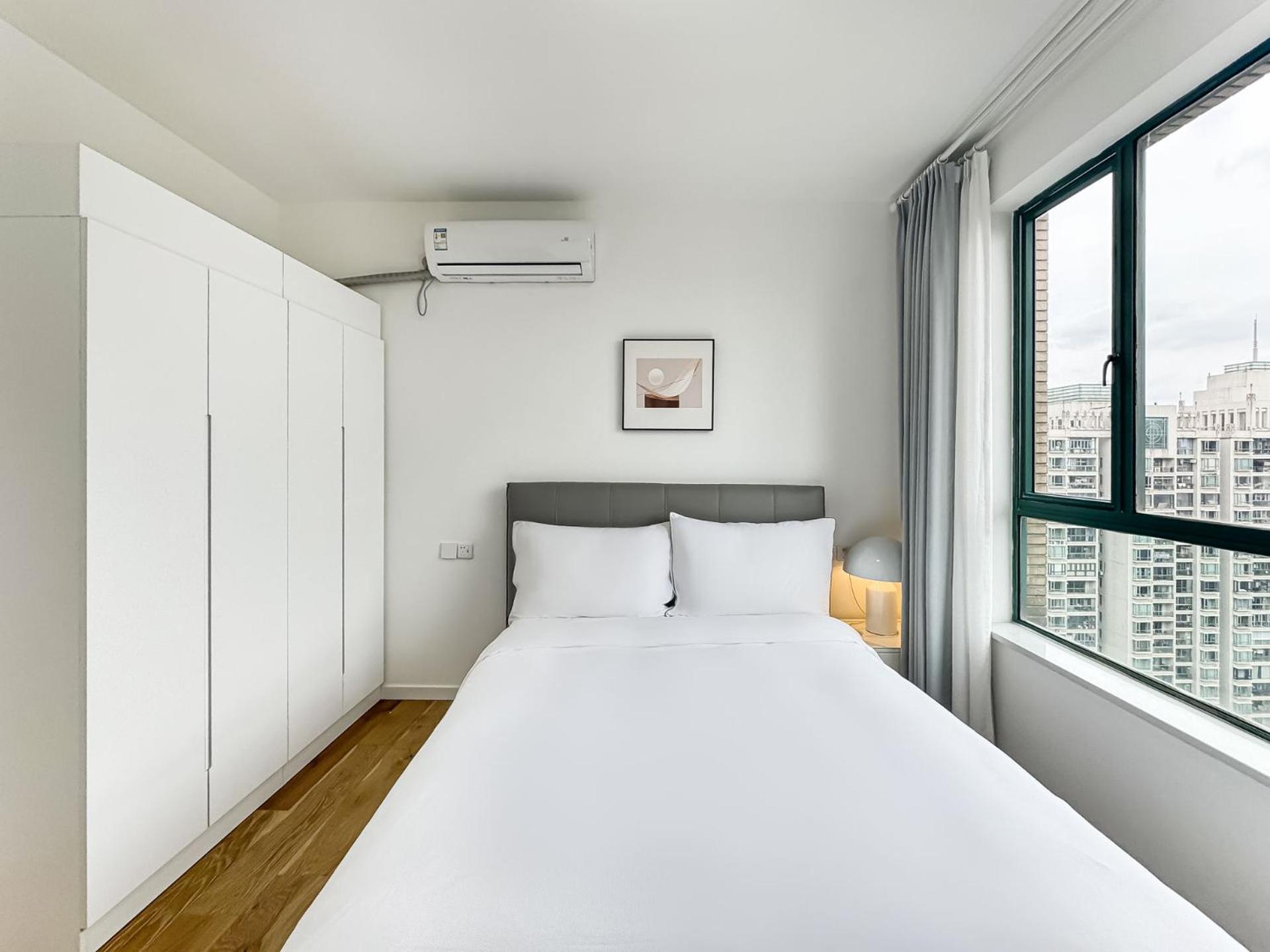 Tyms 2br 2ba Near Metrocity Line 1 9 * Shanghai